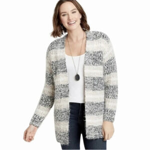 Maurices Knitted Cardigan Sweater Women's Size Small Soft Fall Winter Boho